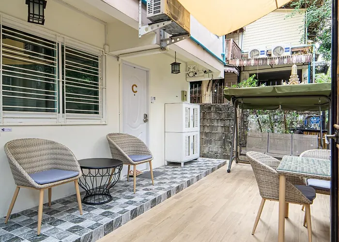 Гостевой дом Canal View Lo-ha Guest House, Contactless Check-in 3*