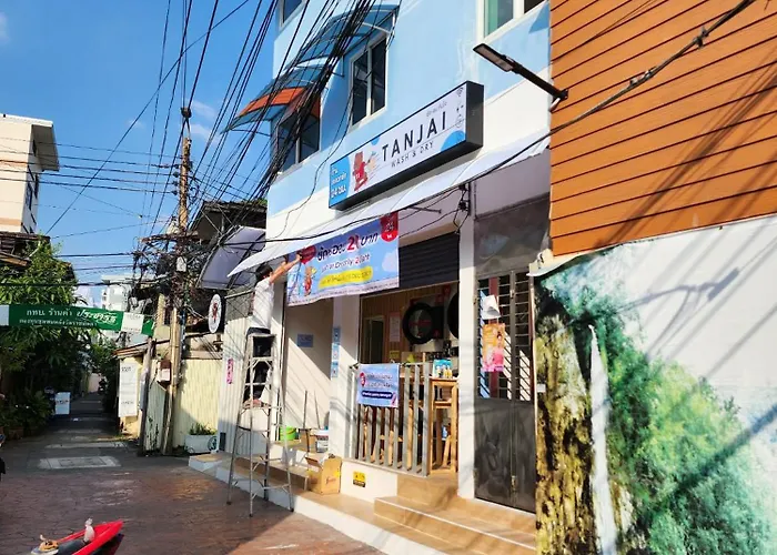 Canal View Lo-ha Guest House, Contactless Check-in 3* Bangkok